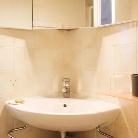 26 M Cocoon With Eiffel Tower View