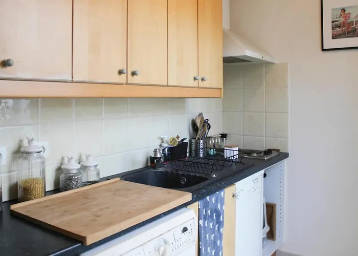 26 M Cocoon With Eiffel Tower View